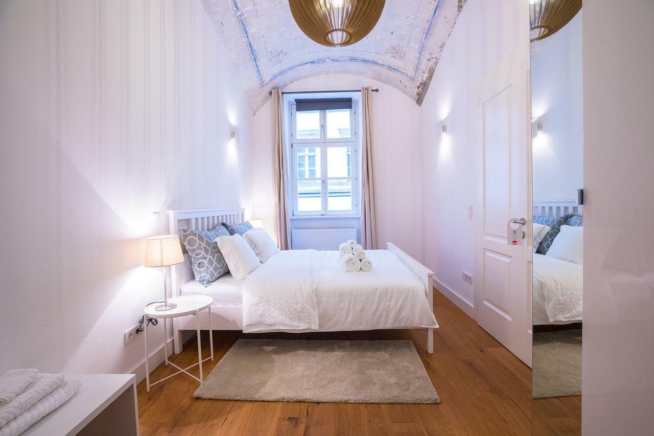 Deluxe Apartment Talia Zágráb Kültér fotó